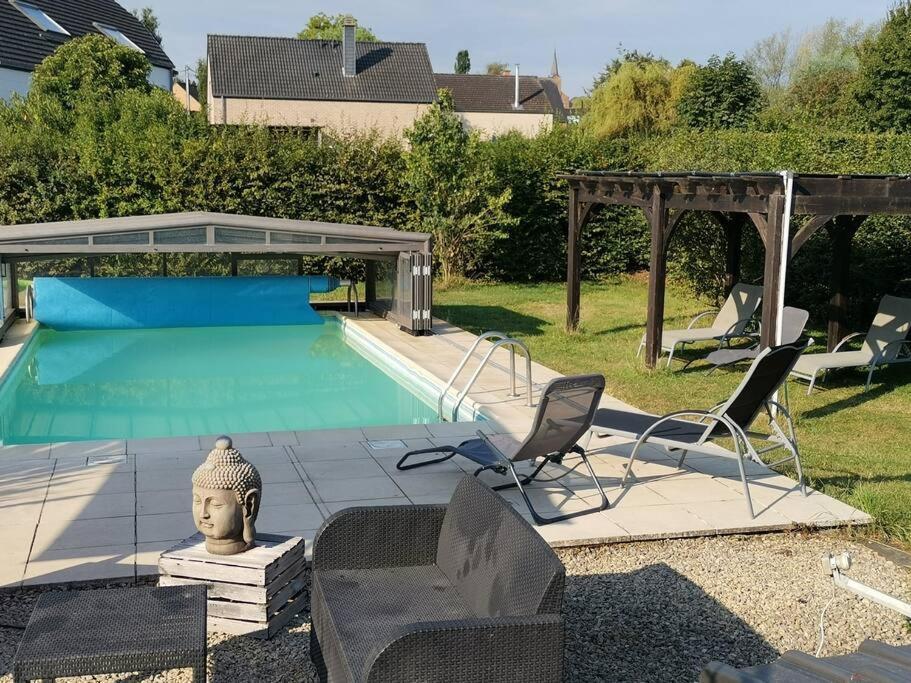 Du Curnolo 3* Pour 4/6pers Avec Spa, Piscine * Namur