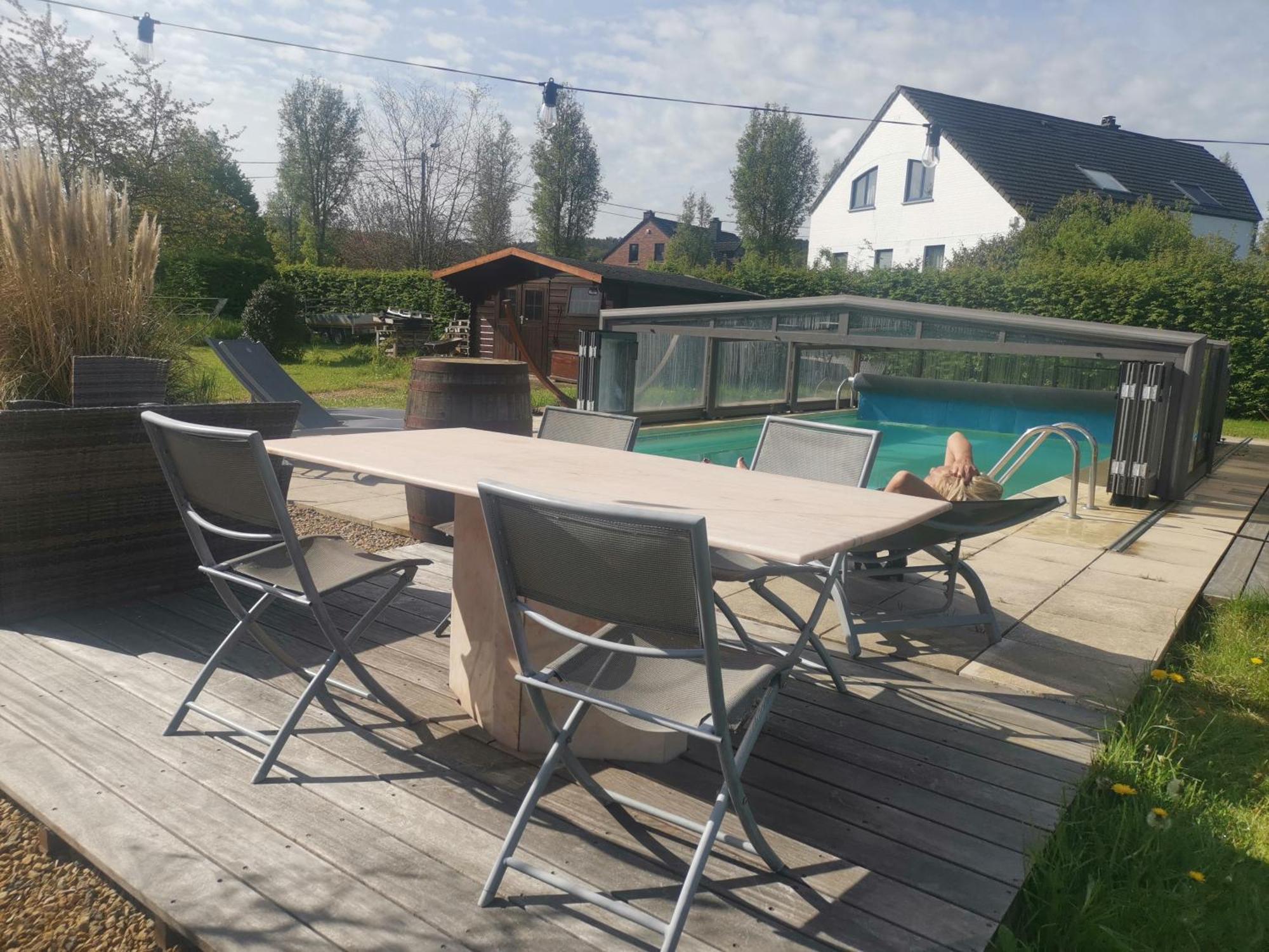 Du Curnolo 3* Pour 4/6pers Avec Spa, Piscine Hébergement de vacances Namur